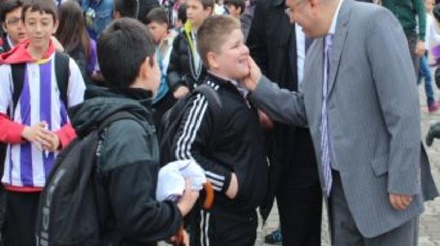 Orduspor Başkanı T&uuml;rkmen, &ccedil;ocuklar i&ccedil;in 23 Nisan mesajı yayınladı