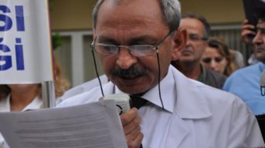 Alanya&rsquo;da doktorlar iş bıraktı