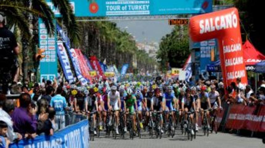 Bisiklet turunda Alanya - Alanya etabını Theo Bos kazandı