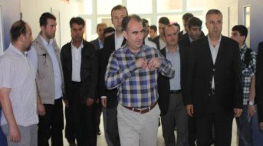 Vali &Ouml;zkan: Cizre&rsquo;nin fakir fukara aile &ccedil;ocuklarına y&ouml;nelik bir saldırıdır