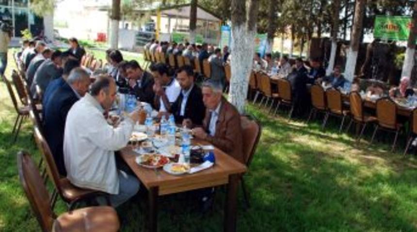 Ak Parti İl Başkanlığı İstişare Toplantısı