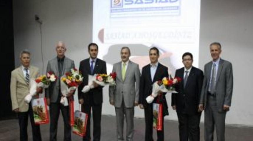 Salihli&rsquo;de &ldquo;Nasıl Bir Anayasa?&rdquo; paneli d&uuml;zenlendi