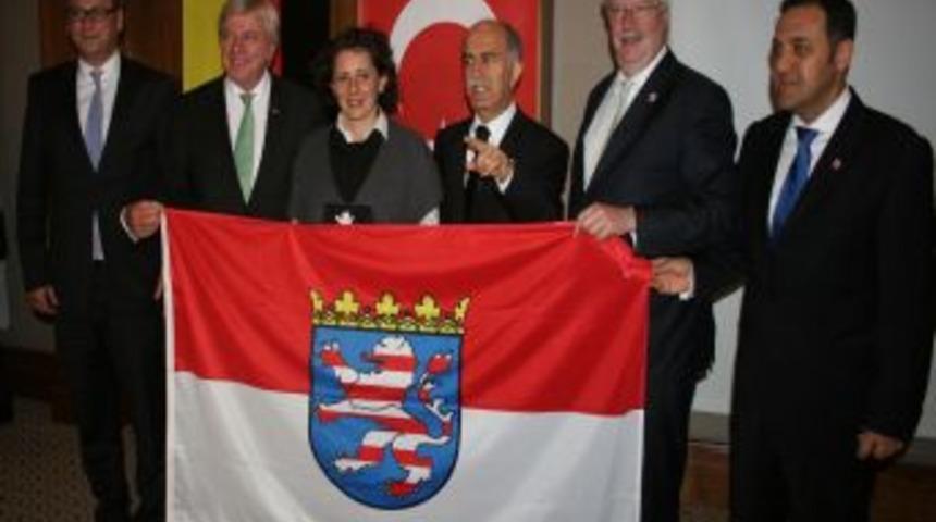 Hessen heyeti, Bursa&rsquo;dan ekonomi ve eğitim anlaşmaları ile d&ouml;n&uuml;yor