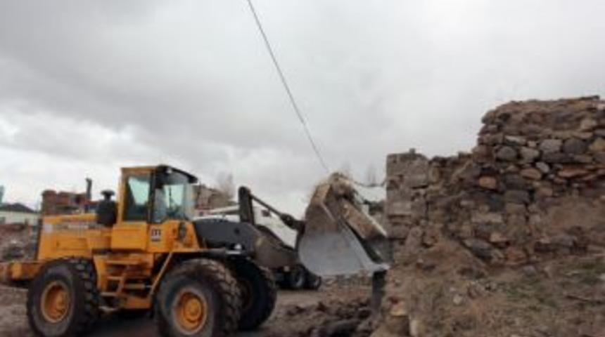 B&uuml;y&uuml;kşehir Belediyesi Paland&ouml;ken Caddesi'nde d&uuml;zenleme yapacak