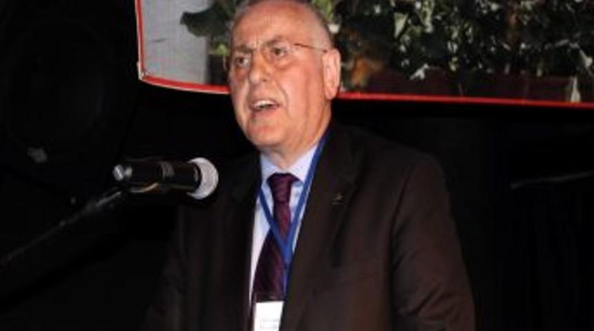 Kitap Okuyanlar &Ouml;d&uuml;llendirildi