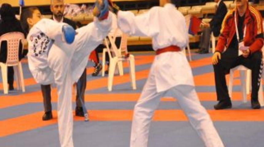 Karate bayramı sona erdi