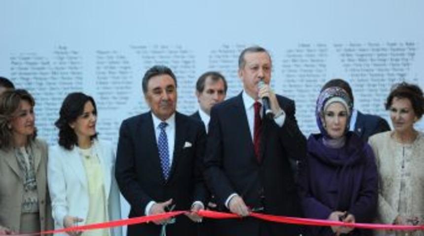 Başbakan Erdoğan'dan yatırımcıya T&uuml;rk&ccedil;e uyarısı