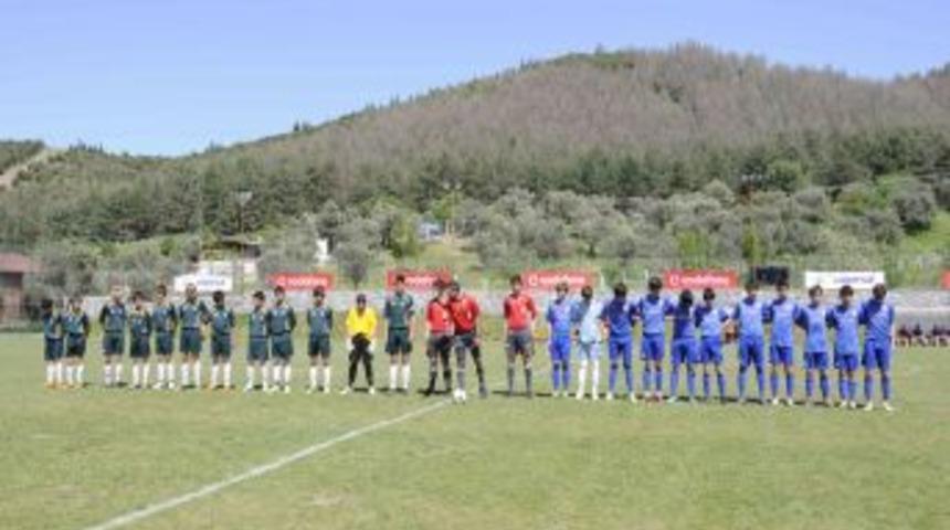 Anzak Haftası'nda Kuşadası'nda &Ccedil;anakkale-Anzak Dostluk Ma&ccedil;ı