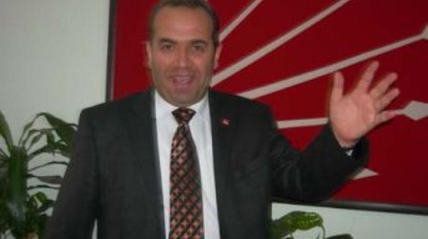 CHP Seyhan&rsquo;da Karakuş tekrar başkan se&ccedil;ildi.