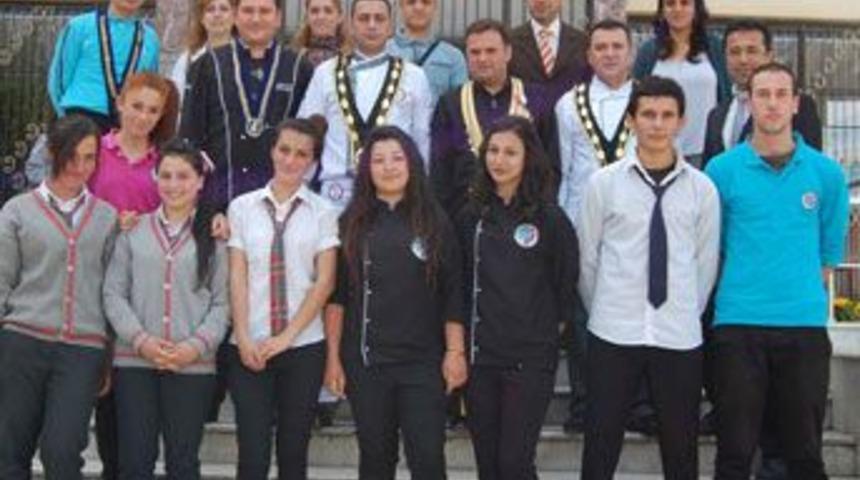 APGAD&rsquo;dan Kız Meslek&rsquo;e ziyaret