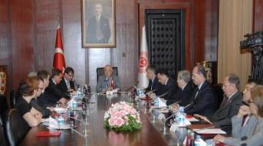 Milletvekili Aydın Kataınen ile g&ouml;r&uuml;şt&uuml;