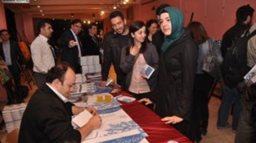 Edebiyat D&uuml;nyasından Kartepe&rsquo;ye Tam Not