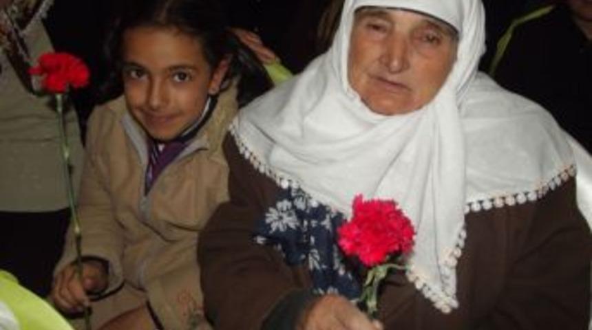 Kutlu Doğum coşkusu Gemerek&rsquo;te salonlara sığmadı