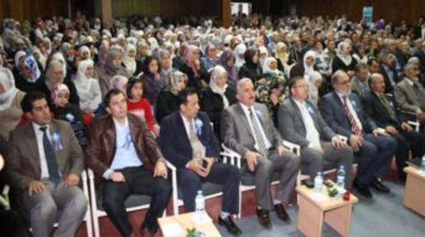 Kayseri M&uuml;ft&uuml;s&uuml; Ali Maraşlıgil: Var oluş sebebimiz Hz.Muhammed'dir