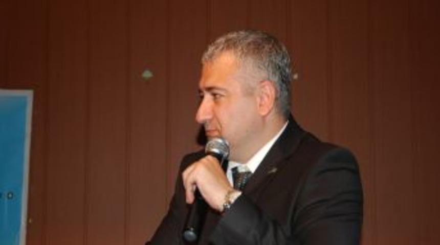 Patnos'taki şiir dinletisi ağlattı