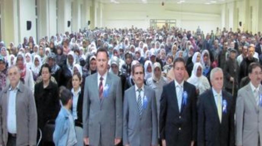 "Hz. Peygamber ırk&ccedil;ılığı reddedip takvayı &ouml;zendirdi"