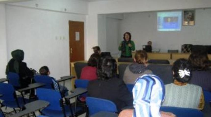 Erzincan'da kadın &ccedil;ift&ccedil;ilere tuz kullanımı eğitim verildi