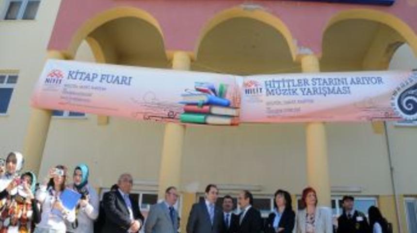 Hitit &Uuml;niversitesi&rsquo;nde k&uuml;lt&uuml;r, sanat, gelişim ve kariyer g&uuml;nleri başladı
