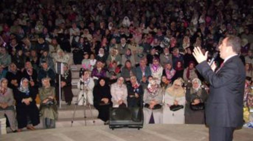 Nevşehir M&uuml;ft&uuml;s&uuml; &Ouml;zt&uuml;rk: Kardeşlik eyleme d&ouml;n&uuml;şmeli