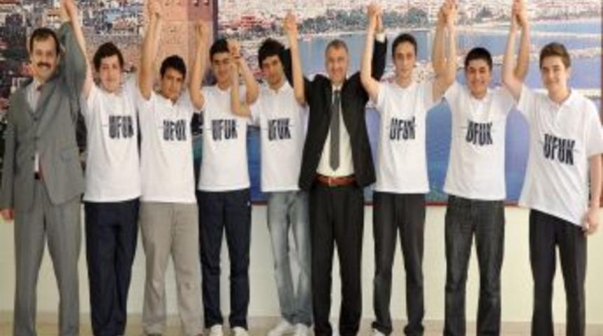 &Ouml;zel Ufuk Fen Lisesi YGS&rsquo;de 6 birincilik &ccedil;ıkardı