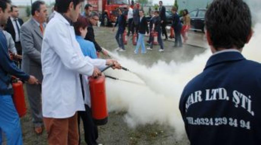 Hastanedeki yangın tatbikatı ger&ccedil;eğini aratmadı