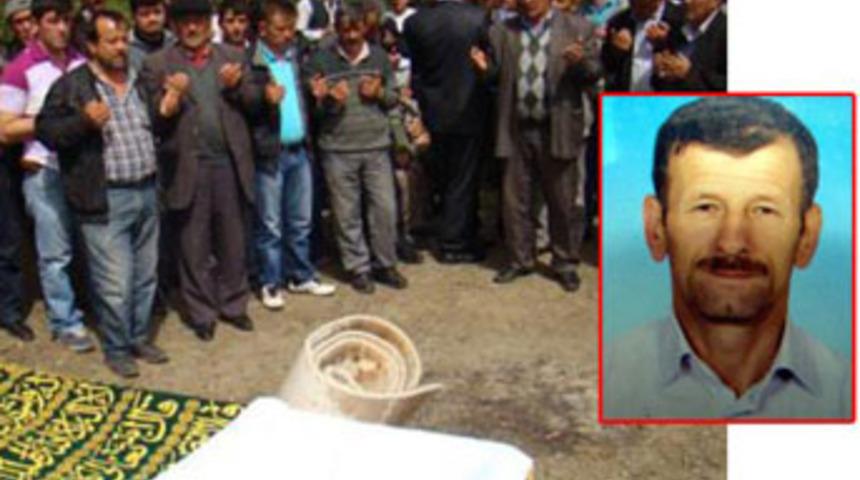 Kaybettiği kimliği intihara s&uuml;r&uuml;kledi