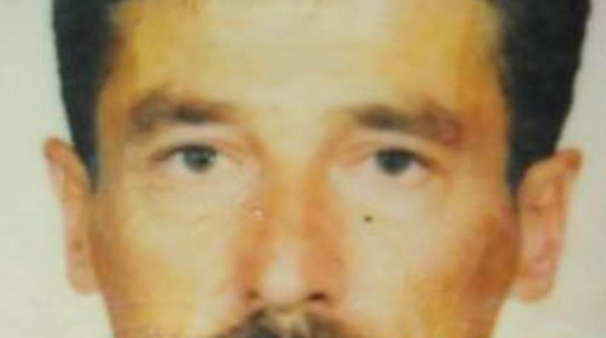 T&uuml;fekle Karısını &Ouml;ld&uuml;r&uuml;p İntihar Etti