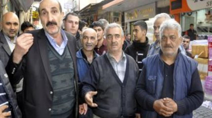 Beyazıt'taki yayalaştırma projesi esnafı ikiye b&ouml;ld&uuml;