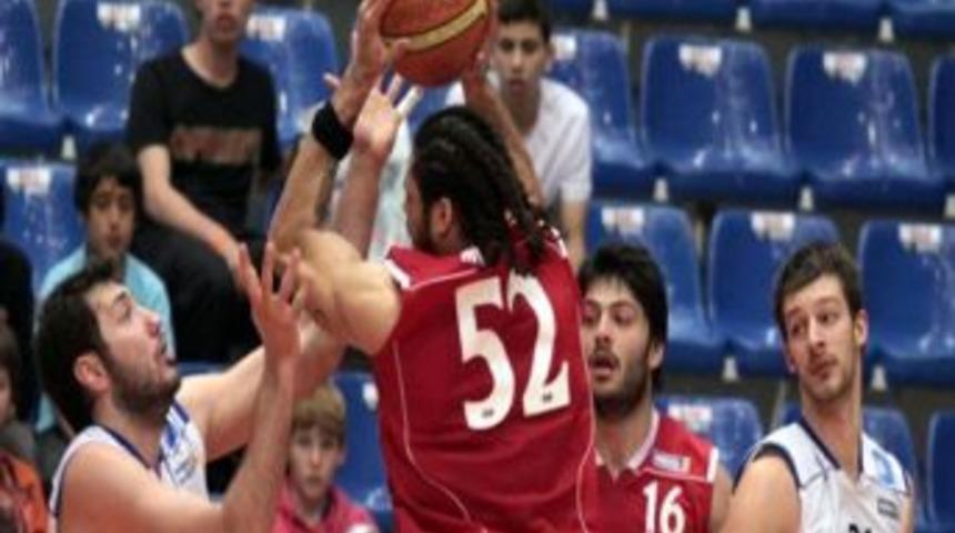 Antalya B&uuml;y&uuml;kşehir Belediyesi: 94 - Bandırma Kırmızı: 76