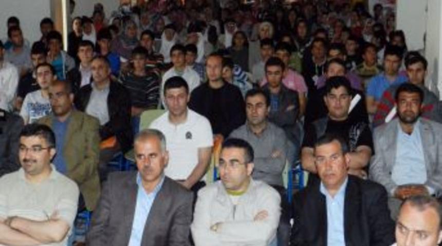 'İnsanın &ouml;teki ile olan problemi ancak kardeşlik zemininde &ccedil;&ouml;z&uuml;lebilir'