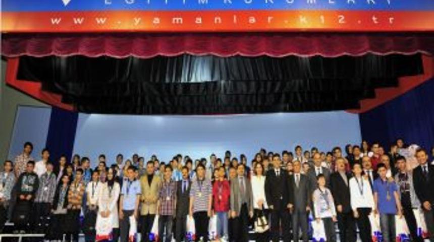 Yamanlar T&uuml;rkiye'nin gen&ccedil; beyinlerini İzmir'de yarıştırdı