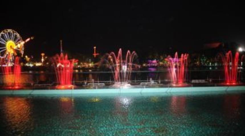 Suların Işıkla Dansı Yarın Başlıyor