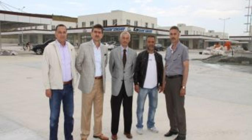 Oto galerileri, şehir merkezinden Otomotivciler Sitesi&rsquo;ne taşınıyor