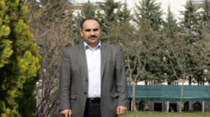 28 Şubat s&uuml;recinde kurslar kapatılırken, &ouml;ğrenciler Kur'an dersi istemiş