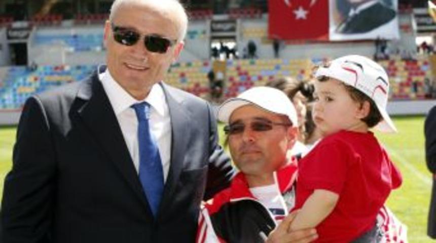 Kayseri'de 23 Nisan coşkusu