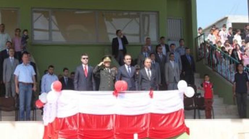 Cizre&rsquo;de 23 Nisan t&ouml;renlerine vatandaşlardan b&uuml;y&uuml;k ilgi