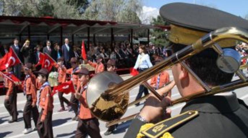 23 Nisan &Ccedil;ocuk Bayramı Samsun&rsquo;da coşkuyla kutlandı