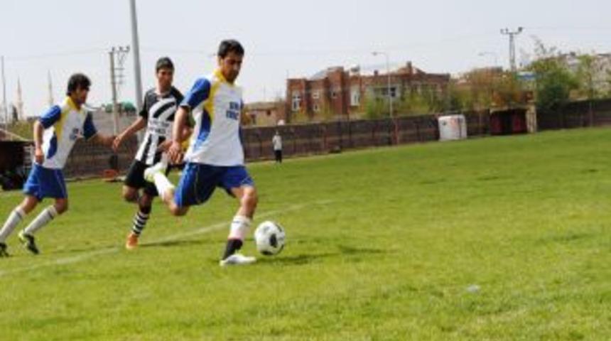 Siverek G&uuml;c&uuml; Bozova G&uuml;c&uuml;'n&uuml; 2-1 Yendi