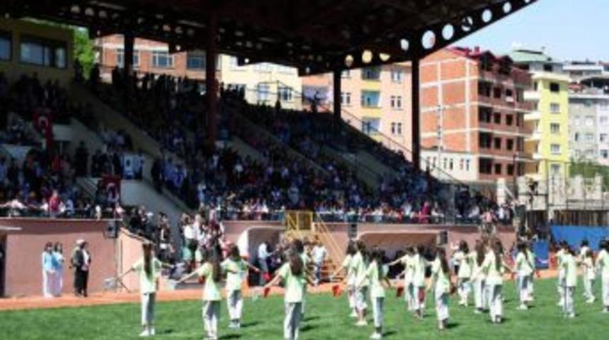 Vakfıkebir'de 23 Nisan coşkusu