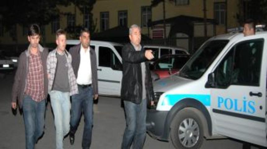 Katil, Ticari Taksiyle Ka&ccedil;arken Yakalandı