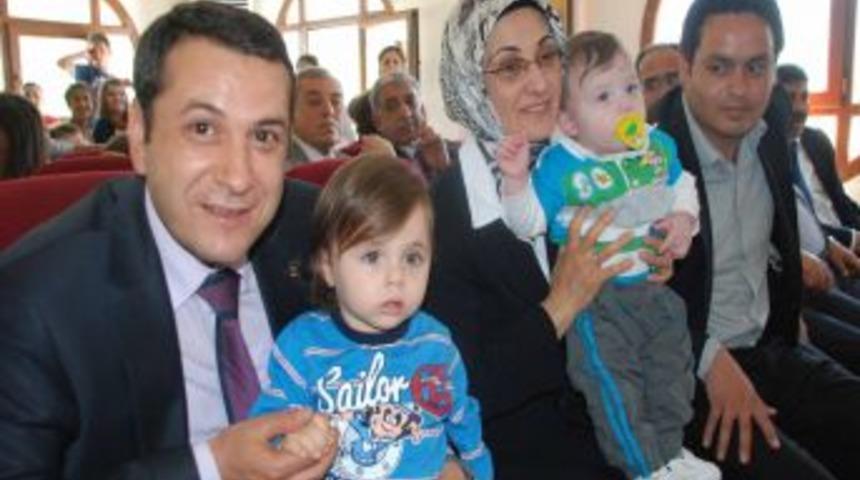 Kimsesiz &ccedil;ocuklar da 23 Nisan coşkusu yaşadı