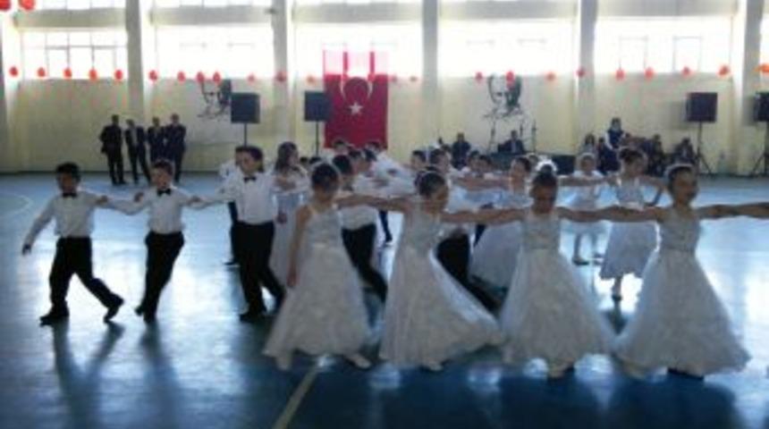 Posof'ta 23 Nisan coşkusu yaşandı