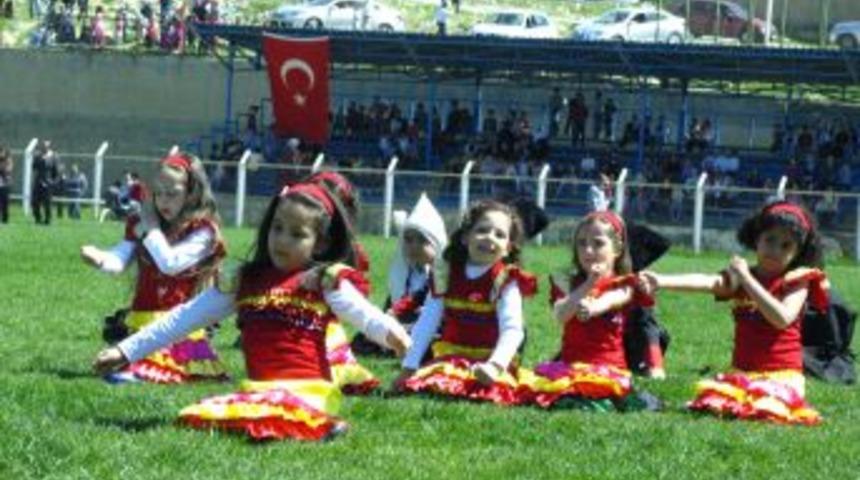 Şırnak'ta 23 Nisan Coşkuyla Kutlandı