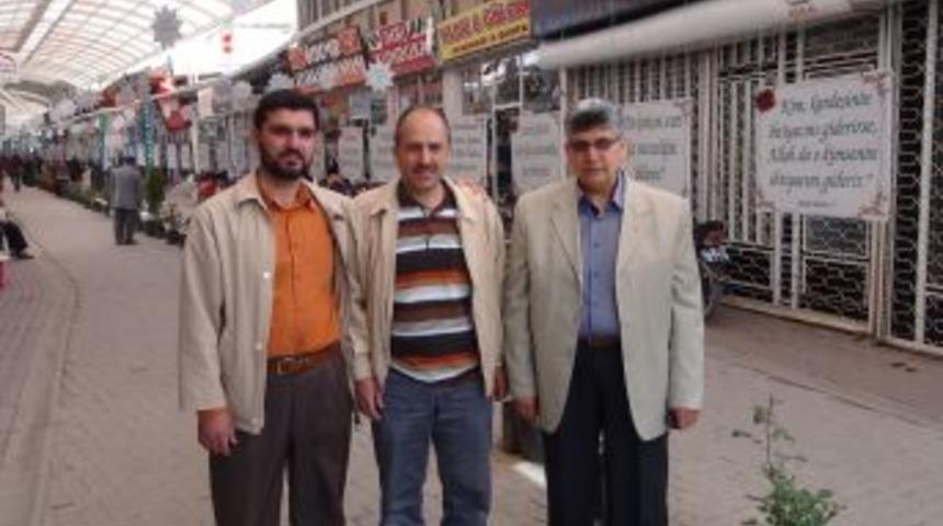 Hadisi şerif yazılı tablolar &ouml;ğrenciler yararına satılacak