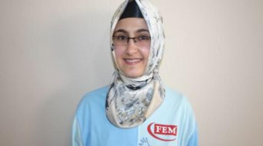 Erdemli'de YGS birincisi FEM Dershanesi'nden &ccedil;ıktı