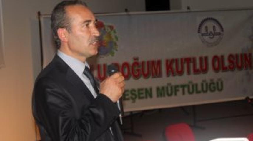 Prof. Dr. Kahraman: Kardeşlik, toplumu birbirine bağlayan &ccedil;imento gibidir