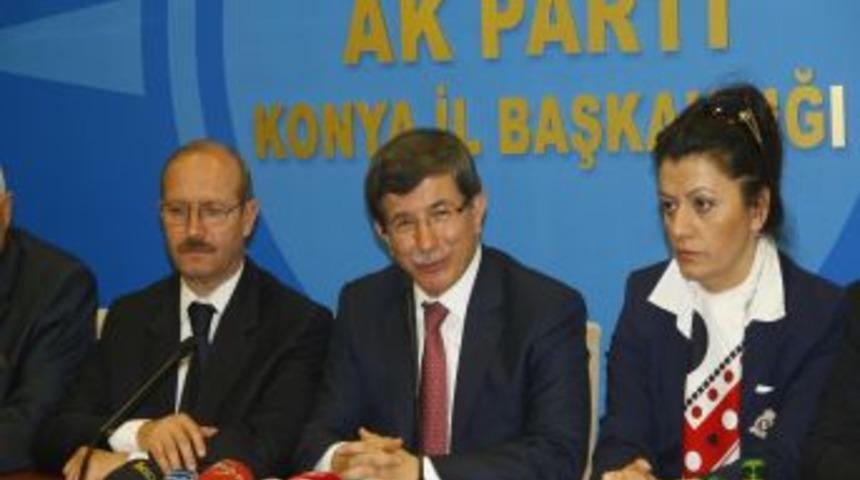 Davutoğlu: İsrail&rsquo;i hi&ccedil;bir zeminde ortak g&ouml;rm&uuml;yoruz