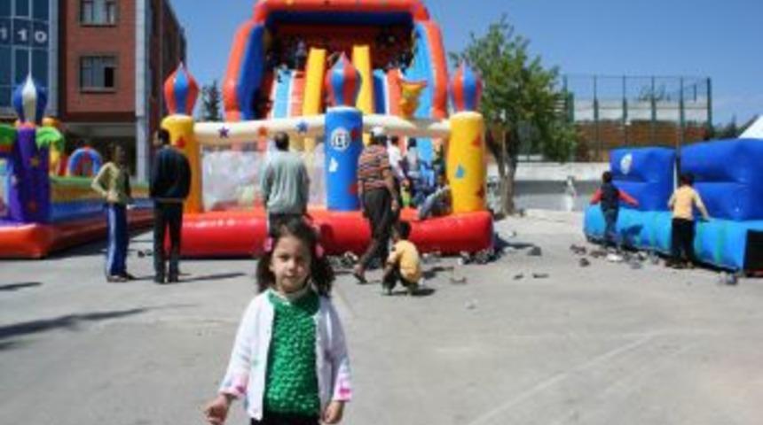 &Ccedil;ocukların 23 Nisan Coşkusu