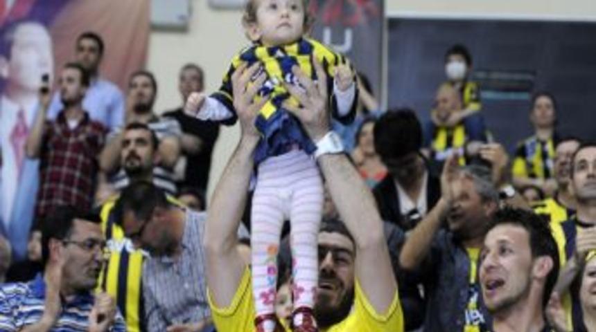 Arkasspor, Fenerbah&ccedil;e Grundig&rsquo;i 3-0 yendi