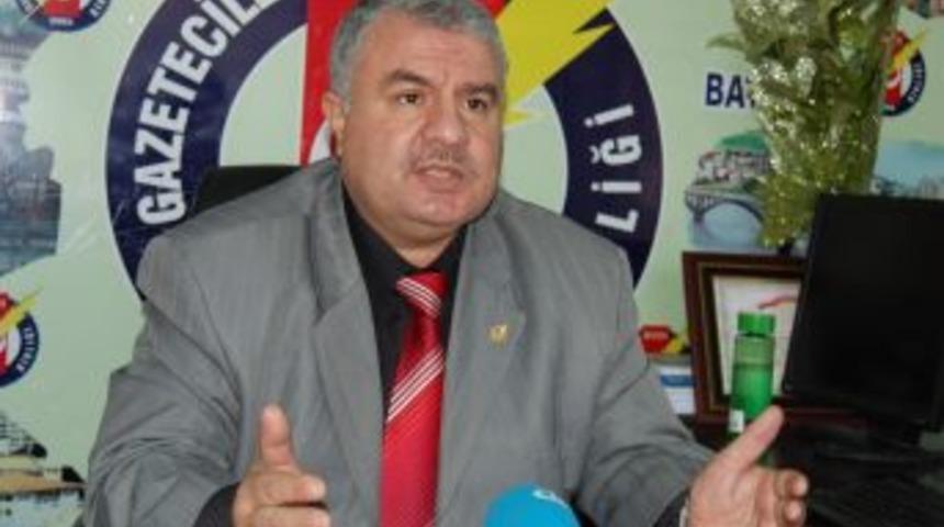 &Ccedil;elik Ve Şahin Yılın Bakanı Se&ccedil;ildi